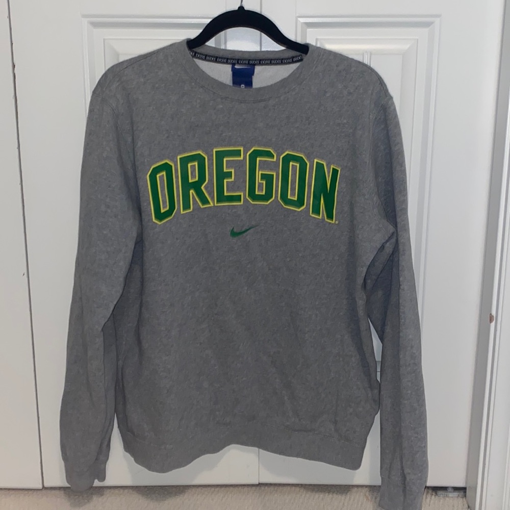 Nike Oregon Ducks women’s sweatshirt!!!